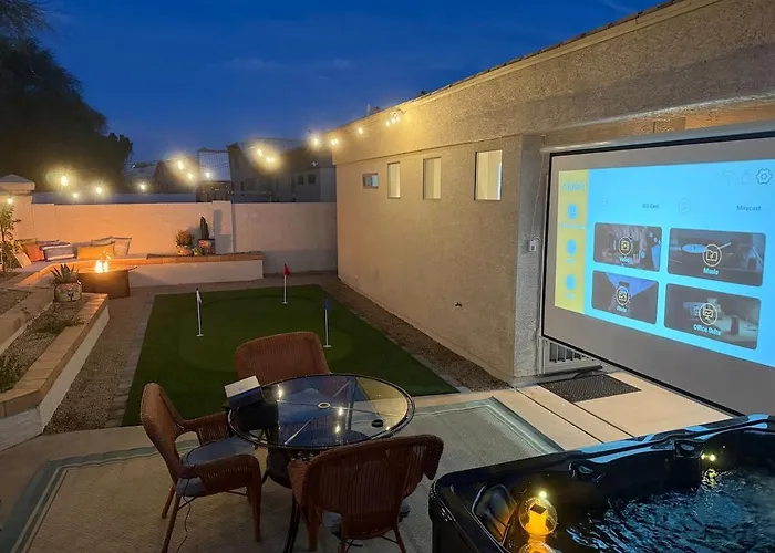 Holiday home Gated With Pool Access, Hot Tub, And Projector